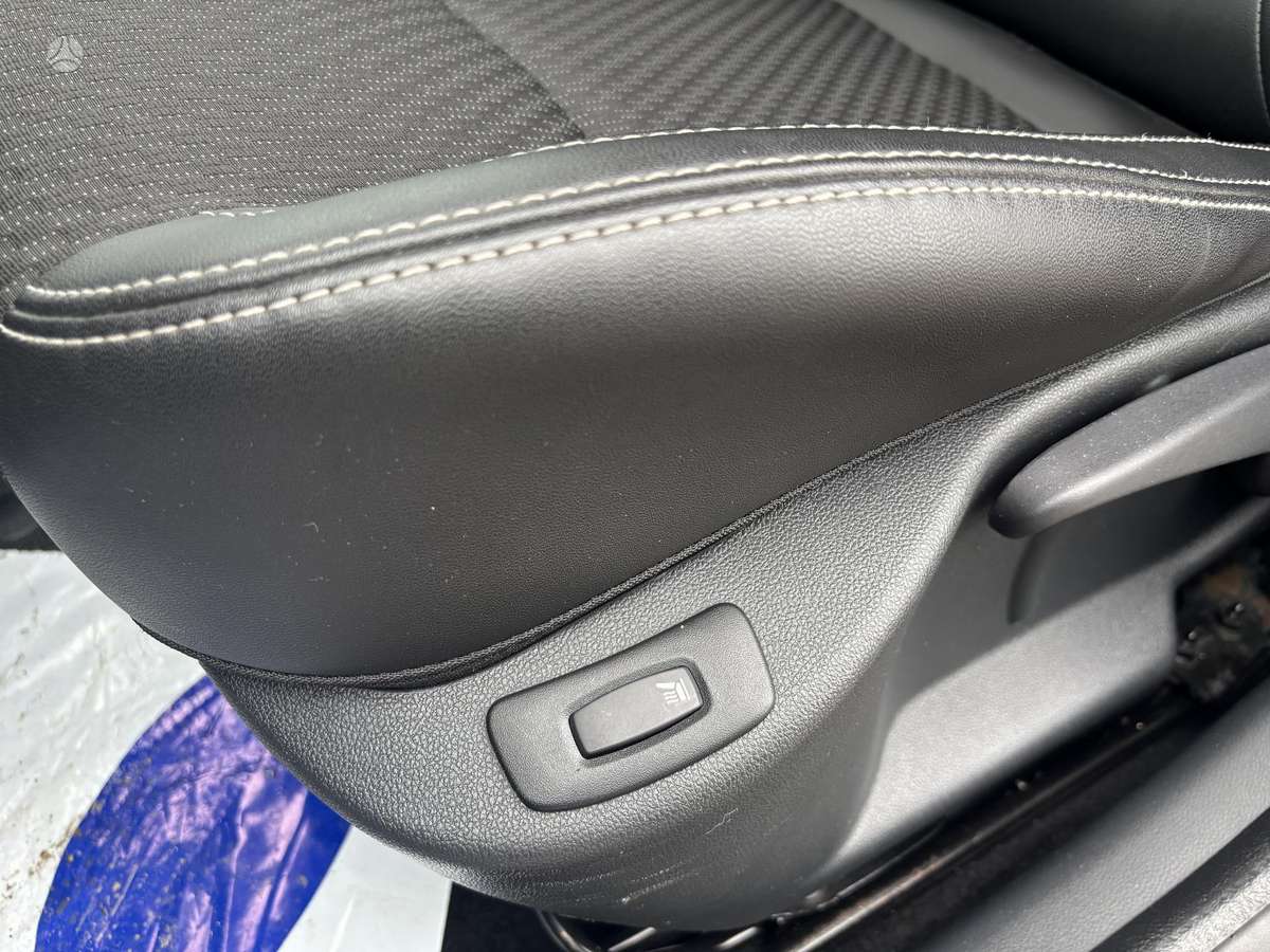 Renault Clio, 1.2 l., hatchback