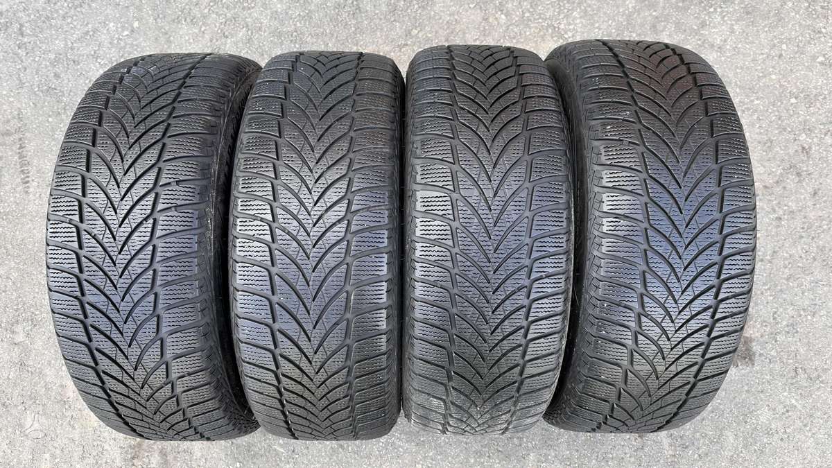 Goodyear, universalios 215/55 R17