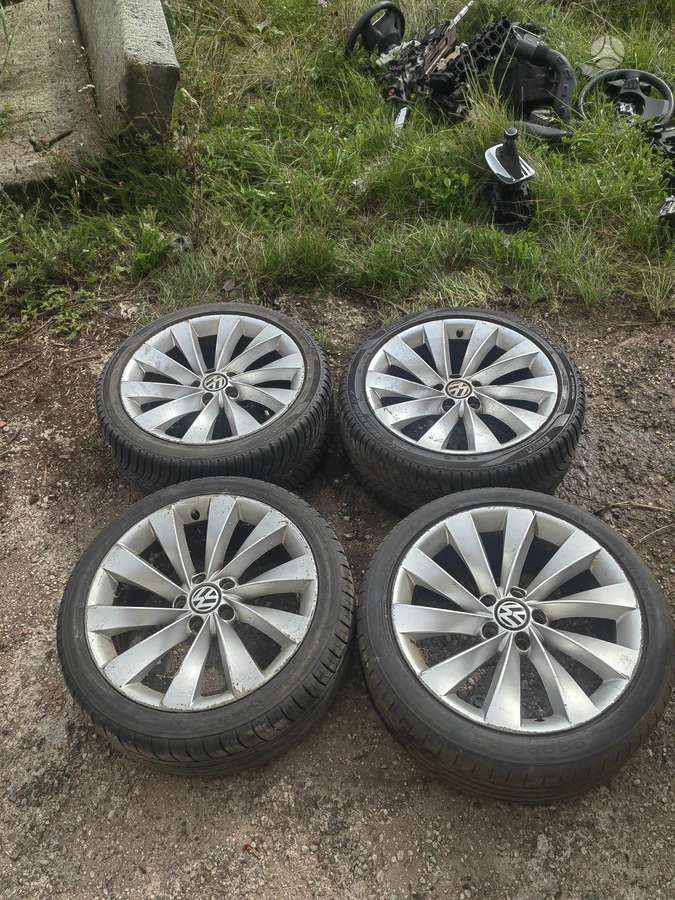 Volkswagen, light alloy, R18