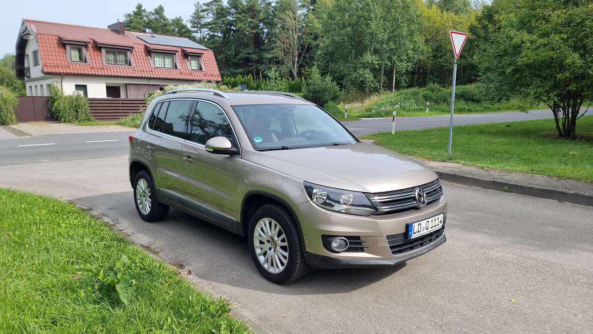 Volkswagen Tiguan - 4
