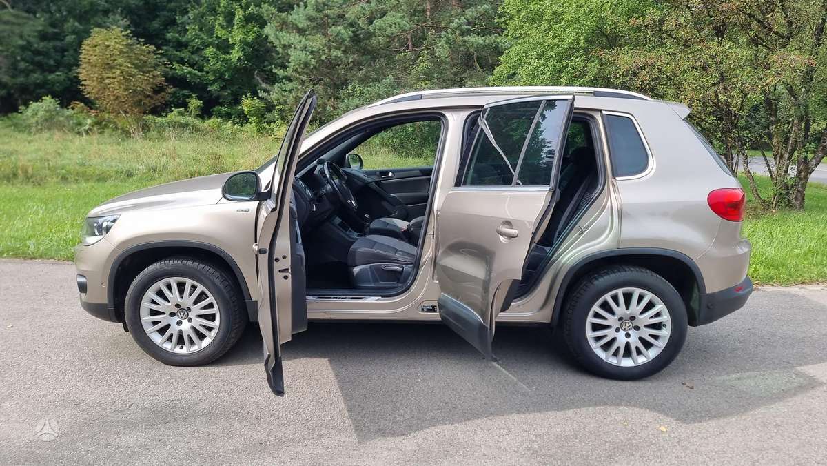 Volkswagen Tiguan - 8