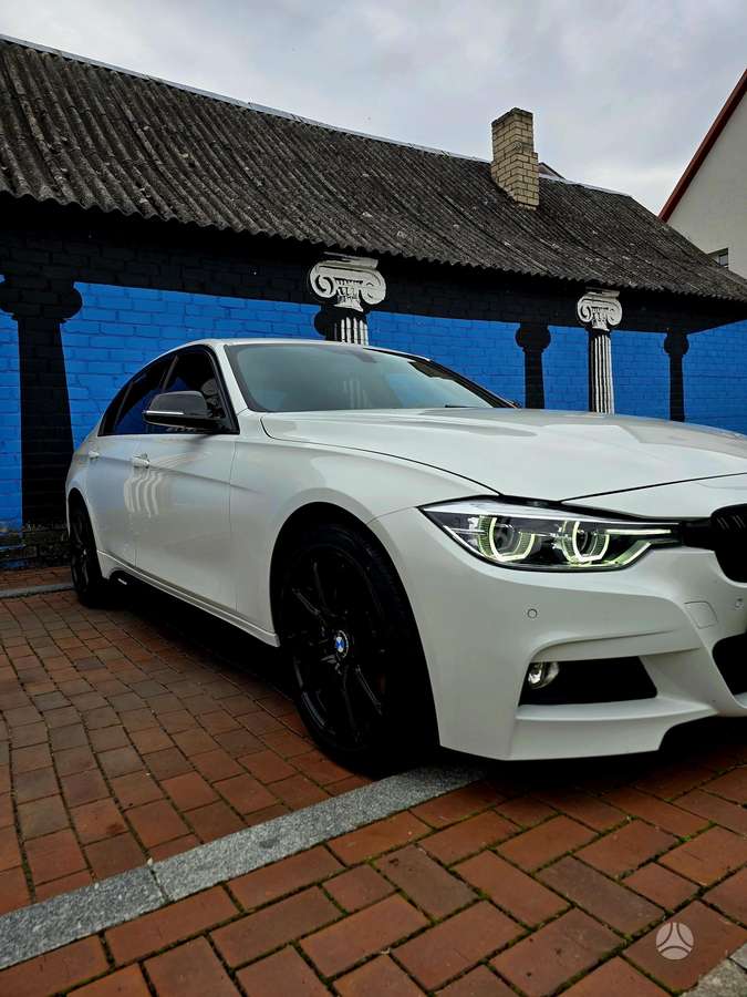 BMW 320, 2.0 l., Седан