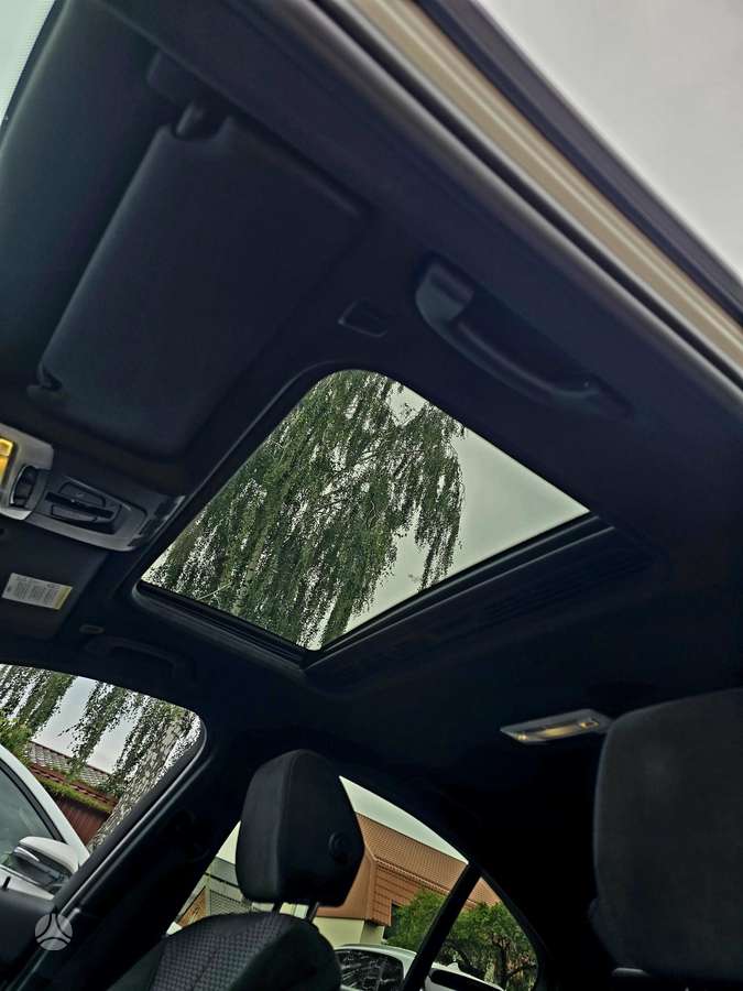BMW 320, 2.0 l., Седан