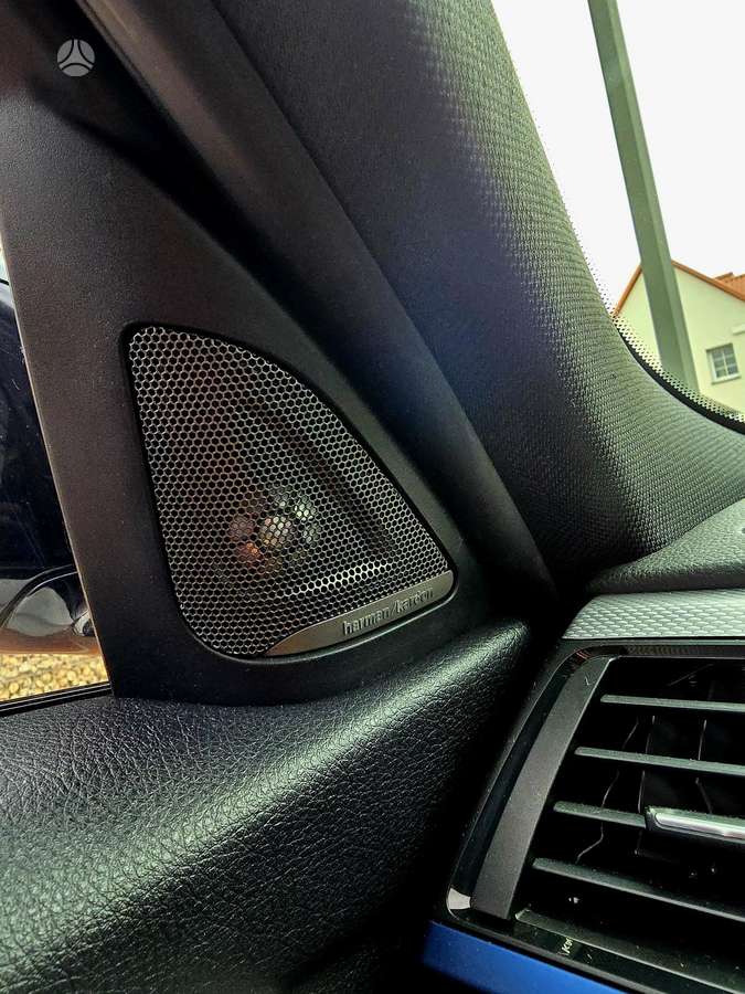 BMW 320, 2.0 l., Седан