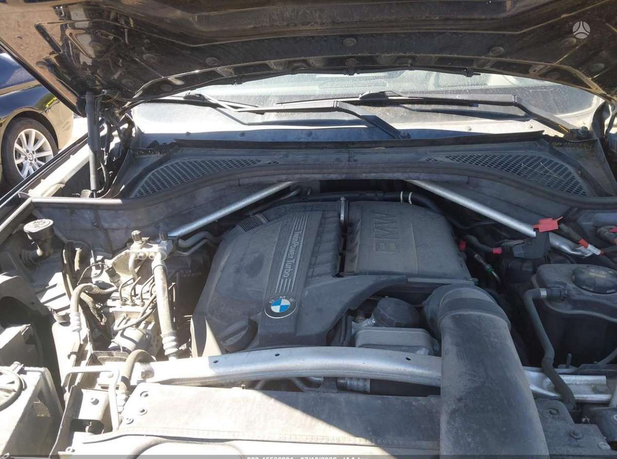BMW X5, 3.0 l., off-road / crossover
