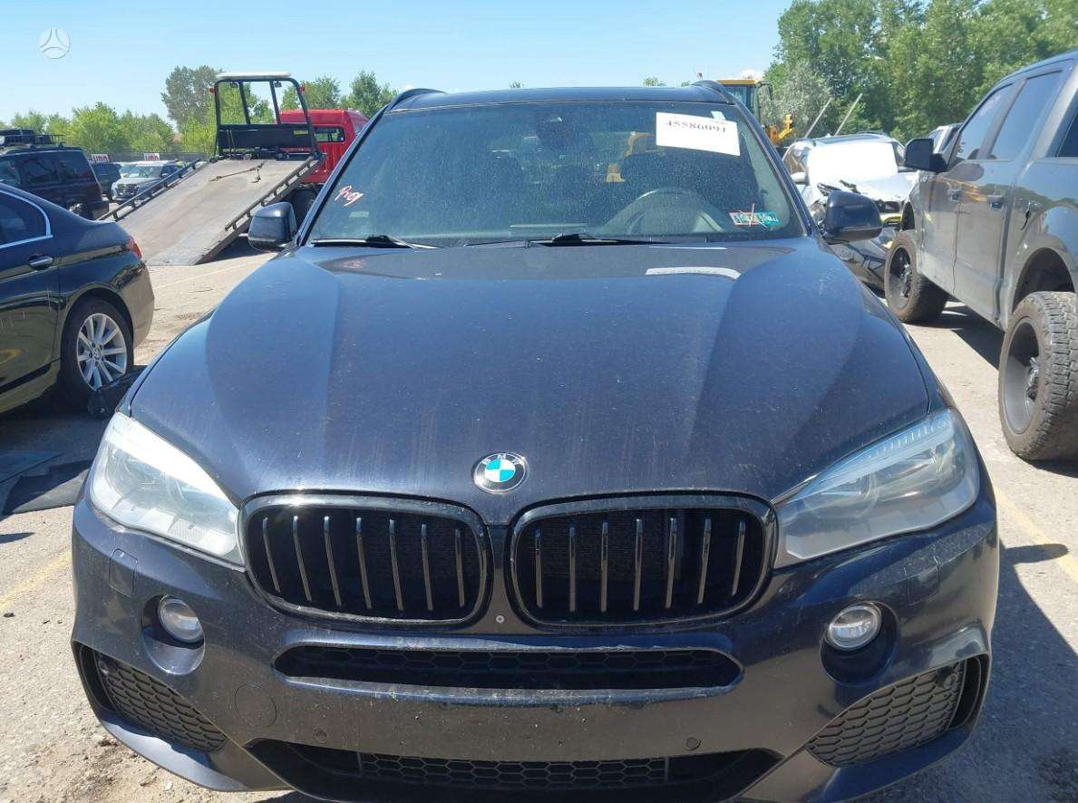BMW X5, 3.0 l., off-road / crossover
