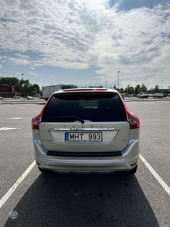 Volvo XC60 - 3