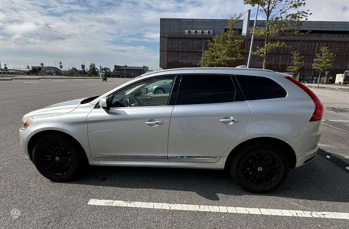 Volvo XC60 - 5