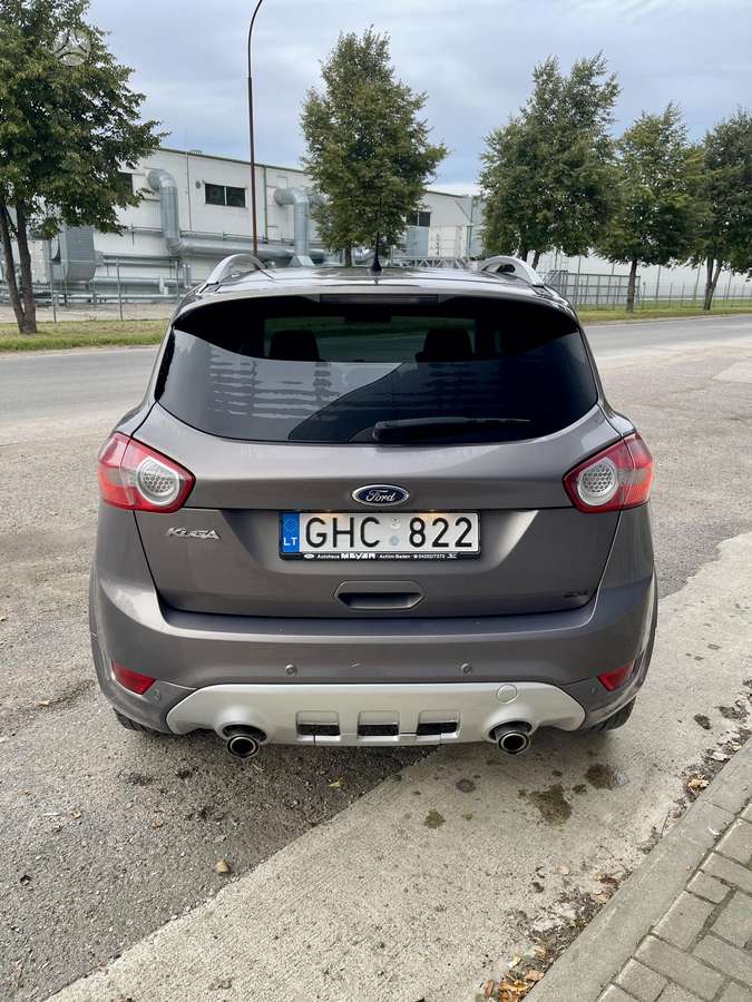 Ford Kuga, 2.0 l., off-road / crossover
