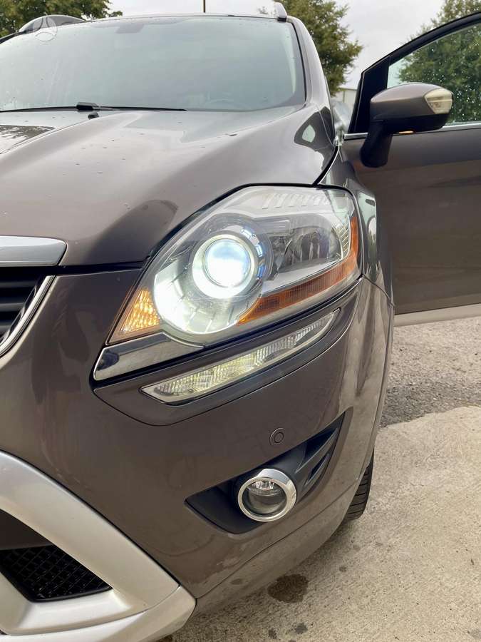 Ford Kuga, 2.0 l., off-road / crossover