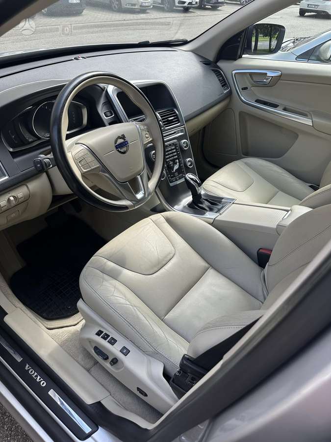 Volvo XC60 - 9