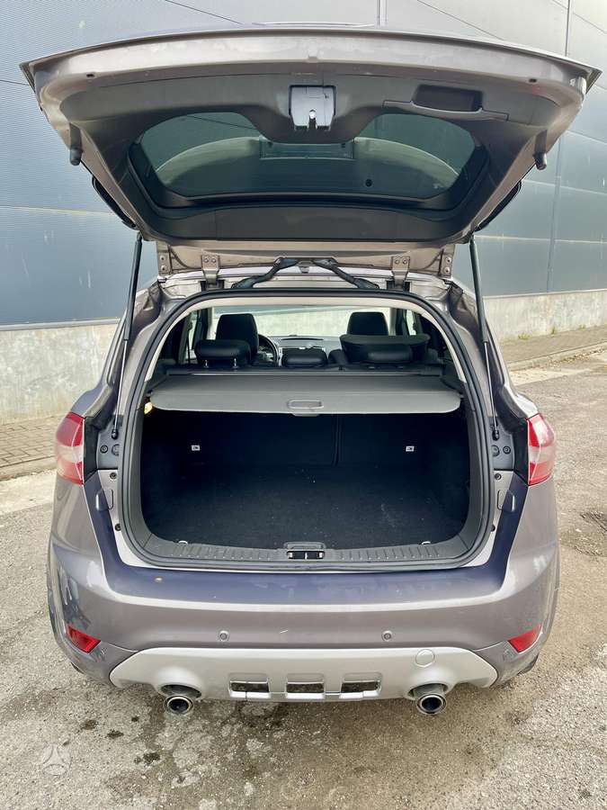 Ford Kuga, 2.0 l., off-road / crossover