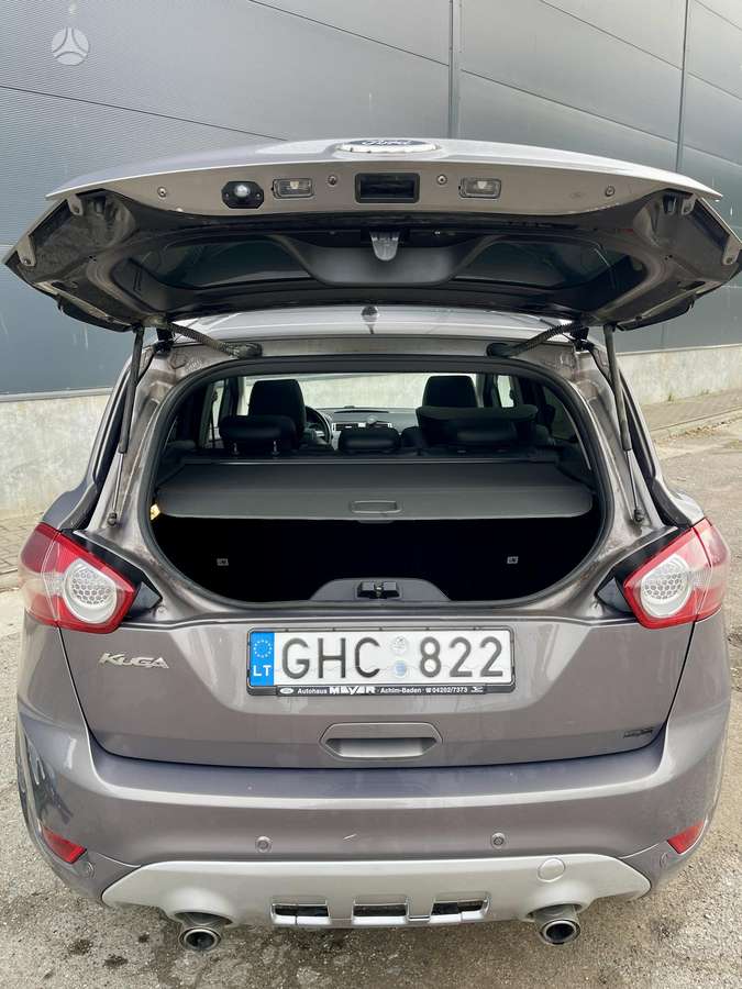 Ford Kuga, 2.0 l., off-road / crossover