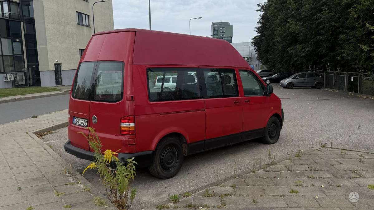 Volkswagen Transporter - 4