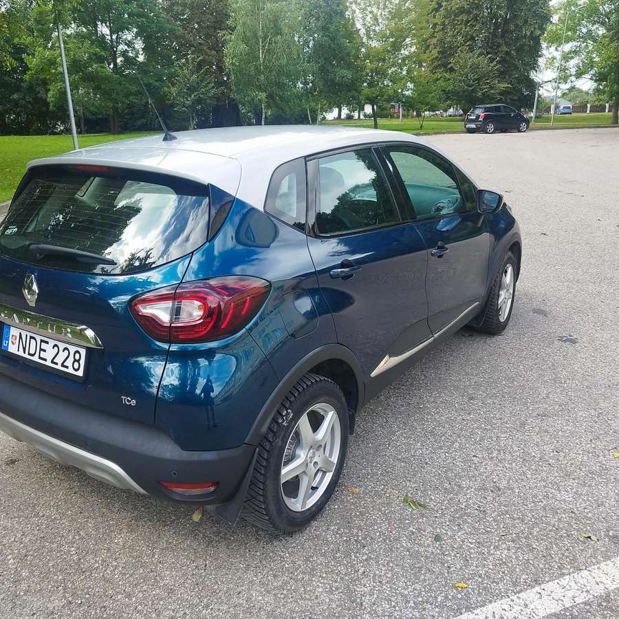 Renault Captur, 1.2 l., off-road / crossover