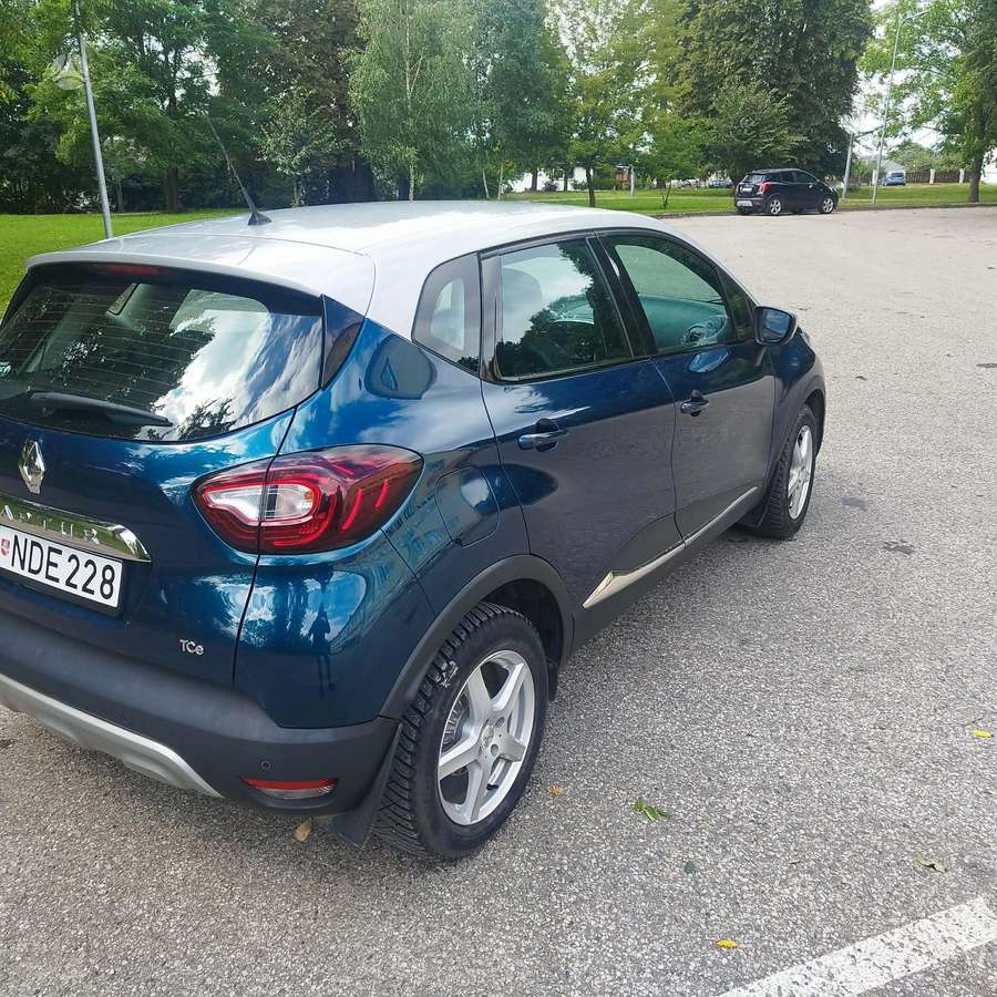 Renault Captur, 1.2 l., off-road / crossover