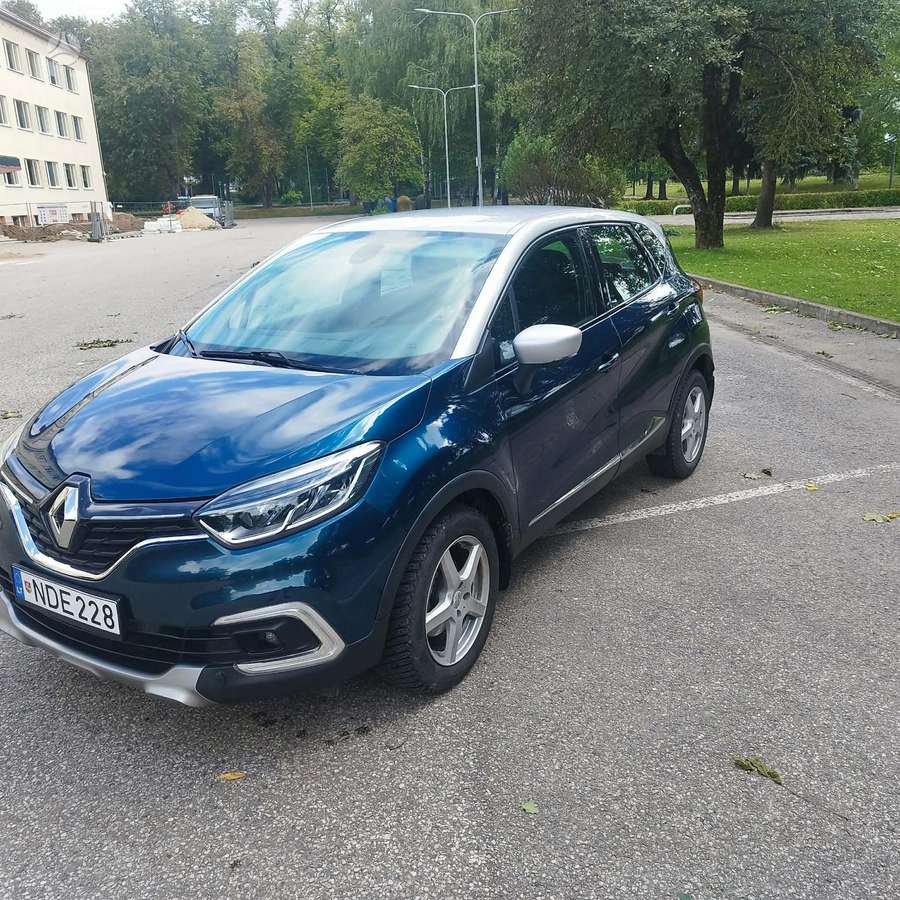 Renault Captur, 1.2 l., off-road / crossover