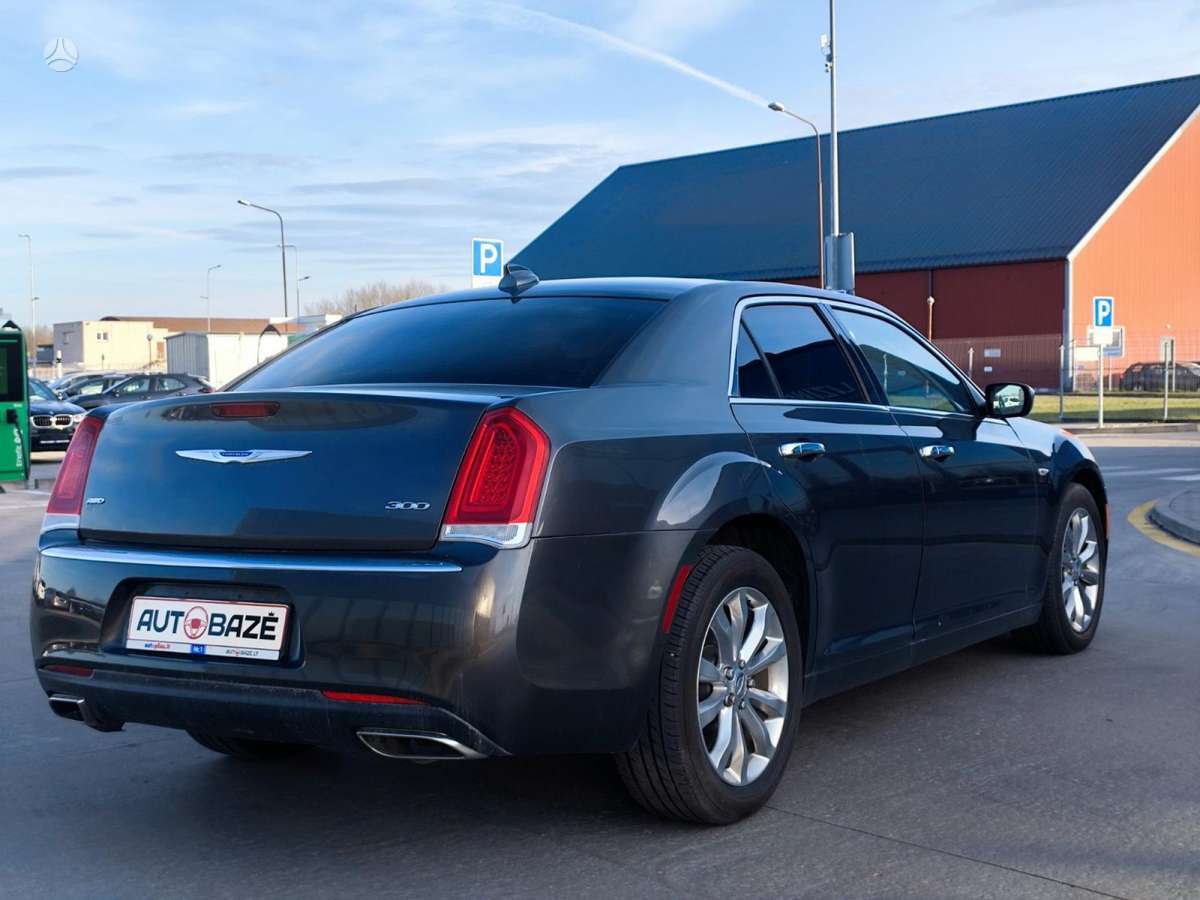 Chrysler 300, 3.6 l., Седан