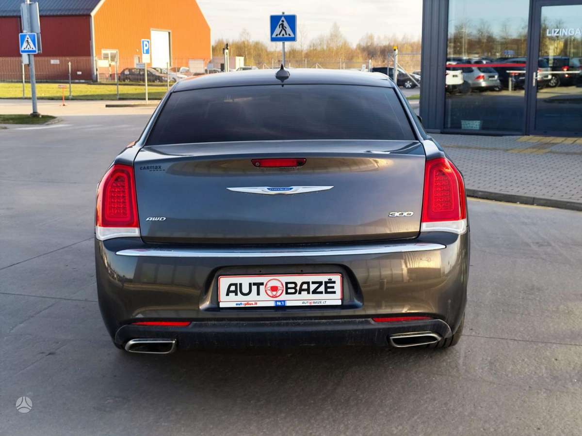 Chrysler 300, 3.6 l., Седан