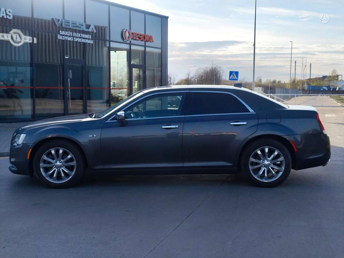 Chrysler 300, 3.6 l., Седан