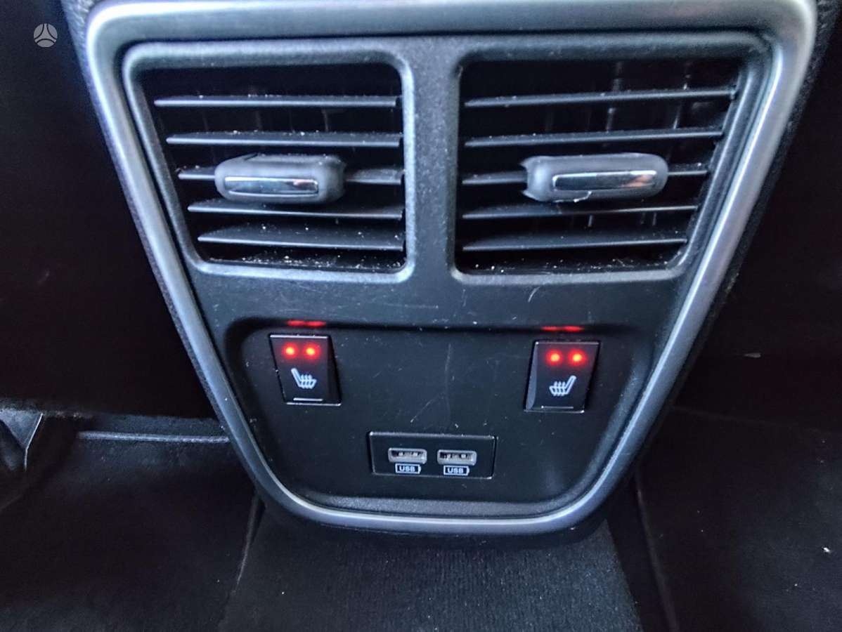 Chrysler 300, 3.6 l., Седан