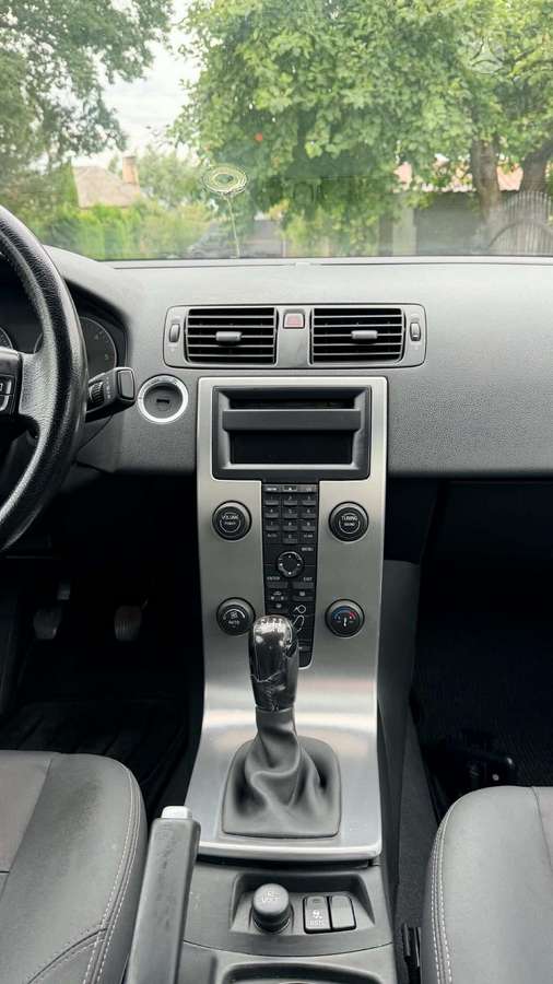 Volvo S40, 2.0 l., Седан