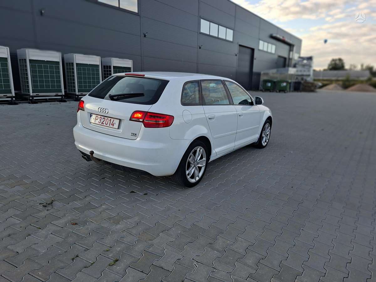 Audi A3, 2.0 l., Хэтчбек