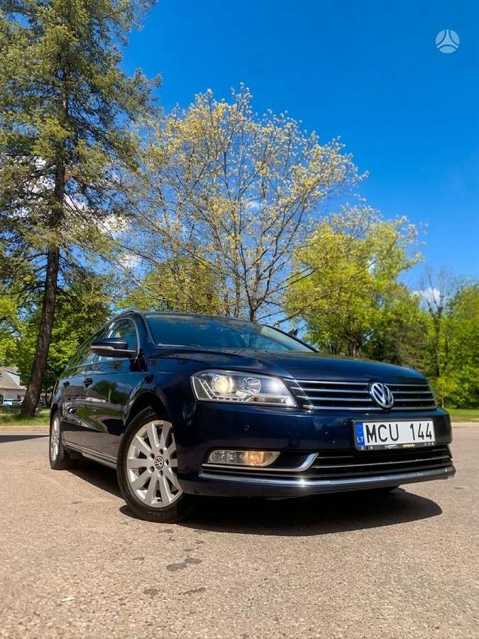 Volkswagen Passat - 2