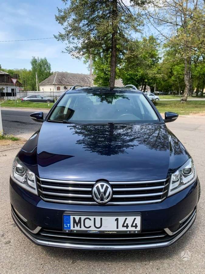 Volkswagen Passat - 5