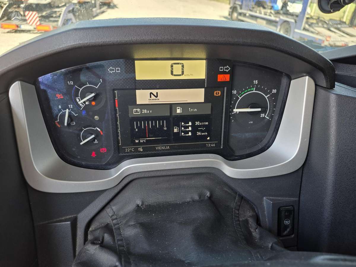 Renault T 460 High Cab, double sleeper