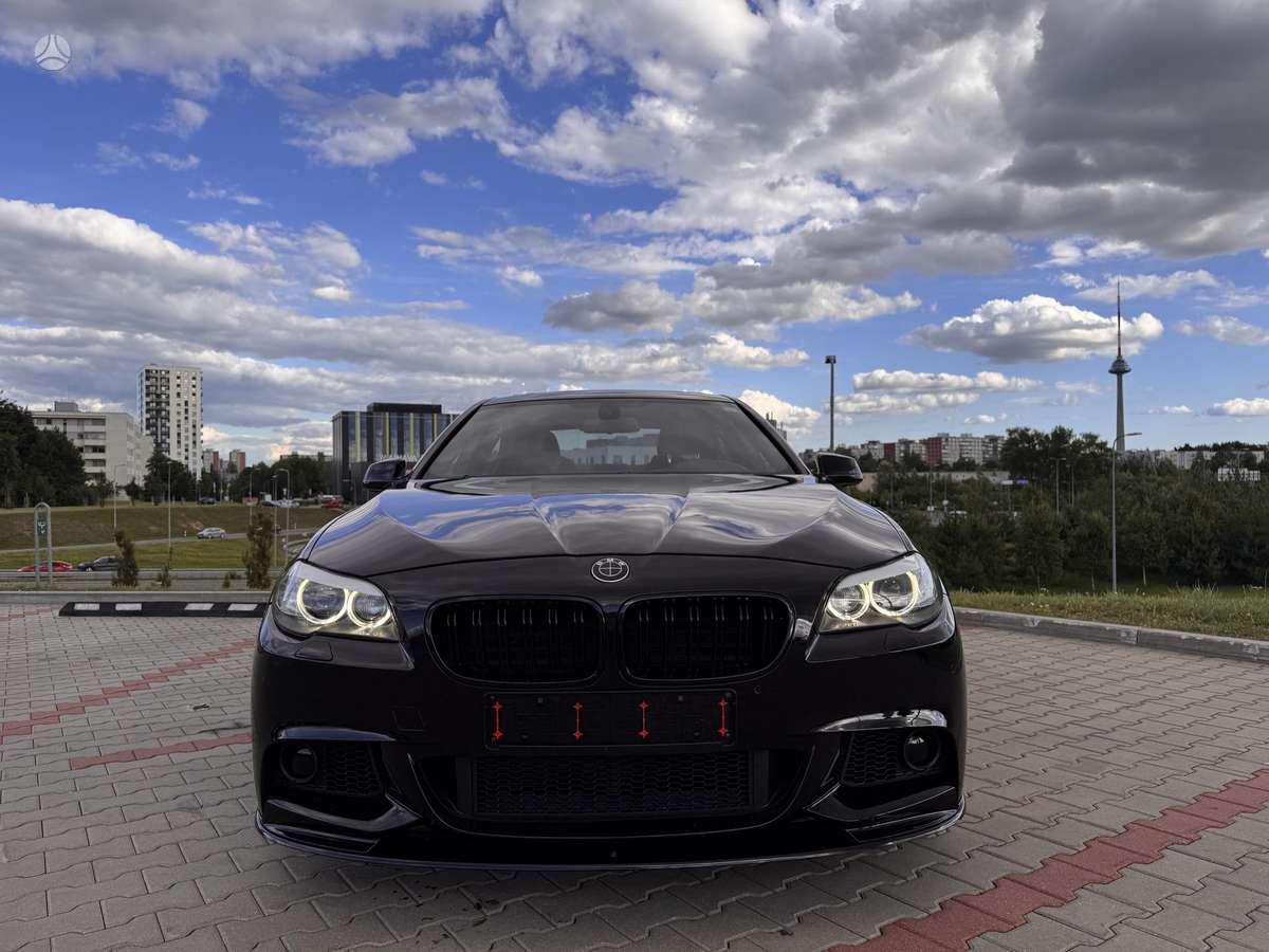 BMW 535, 3.0 l., Седан