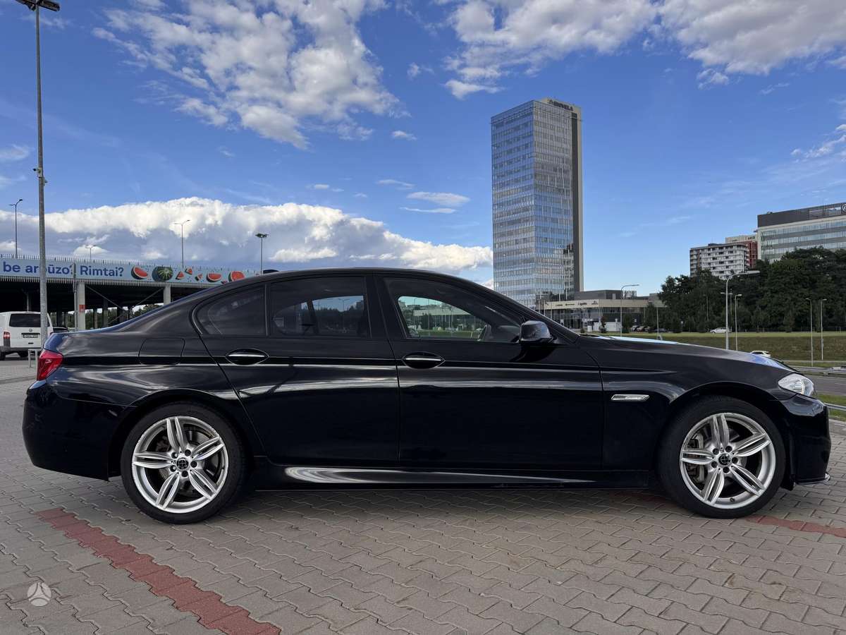 BMW 535, 3.0 l., Седан