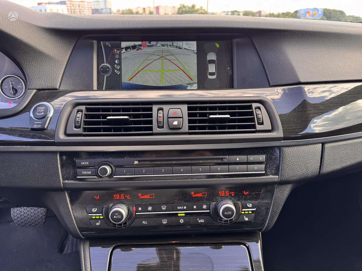BMW 535, 3.0 l., Седан