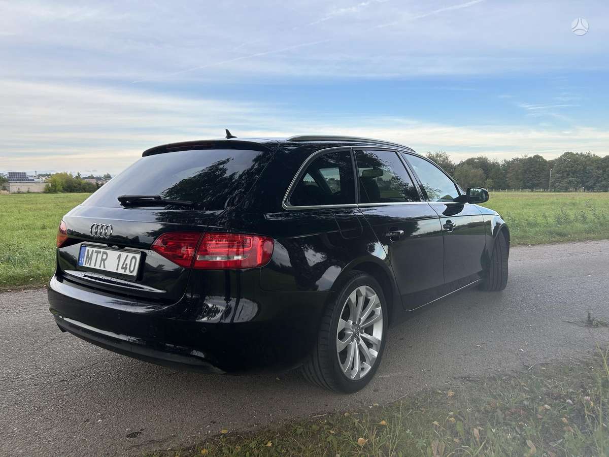 Audi A4, 2.0 l., universalas