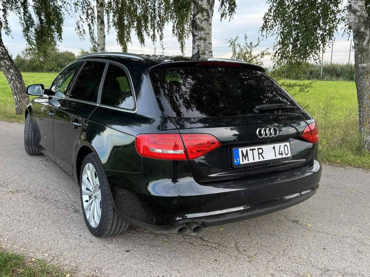 Audi A4, 2.0 l., universalas