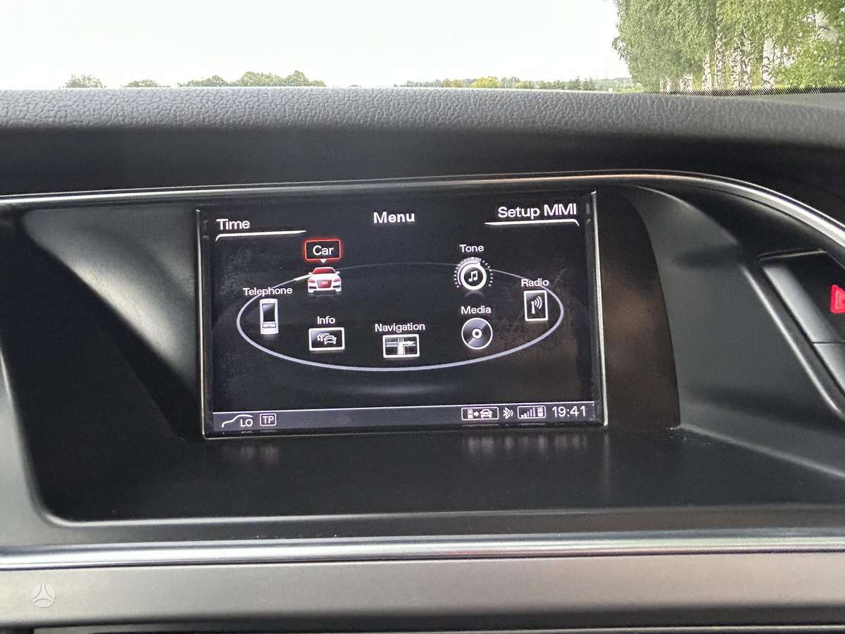 Audi A4, 2.0 l., universalas