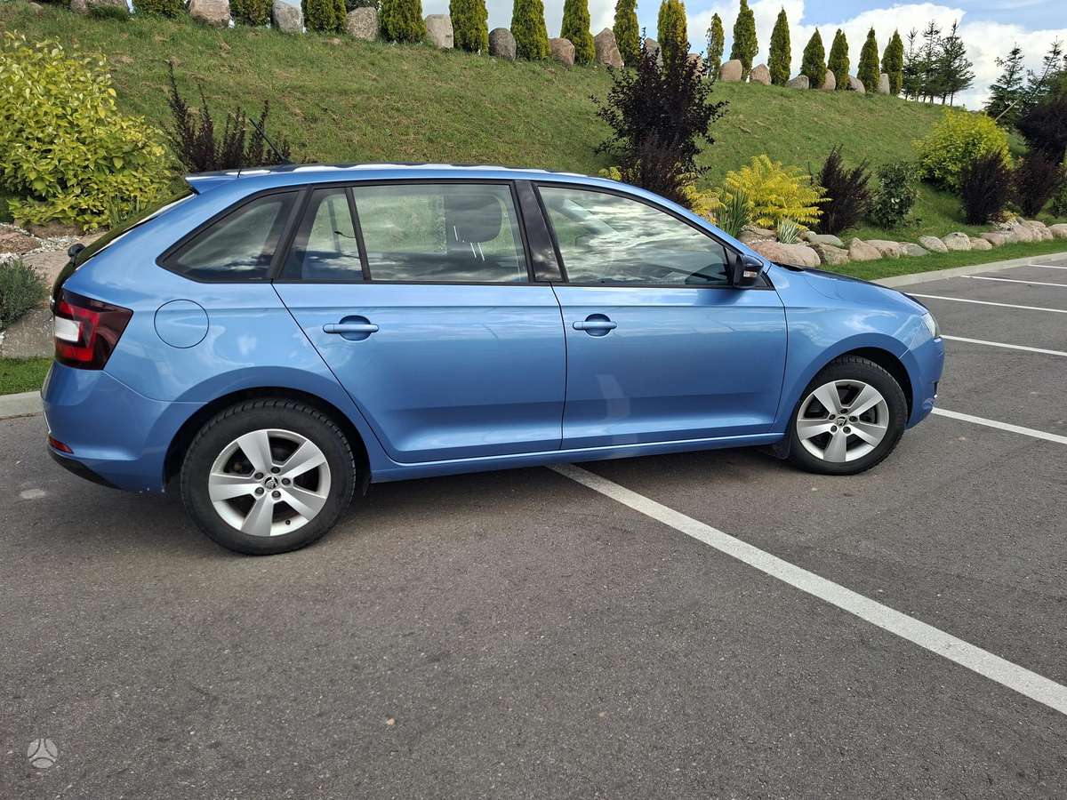 Škoda Rapid - 5