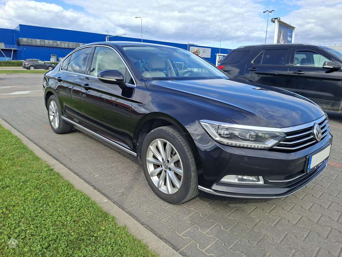 Volkswagen Passat - 2