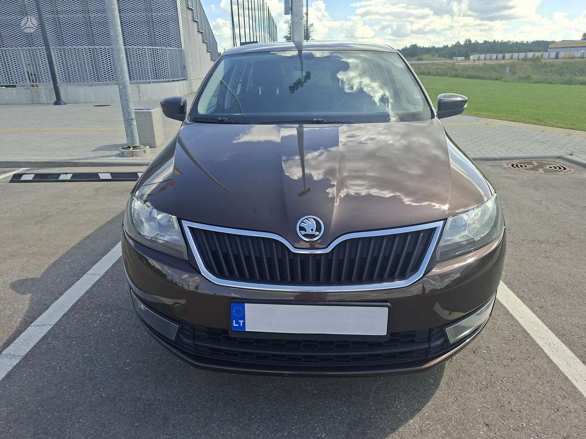 Skoda Rapid, 1.2 l., Хэтчбек