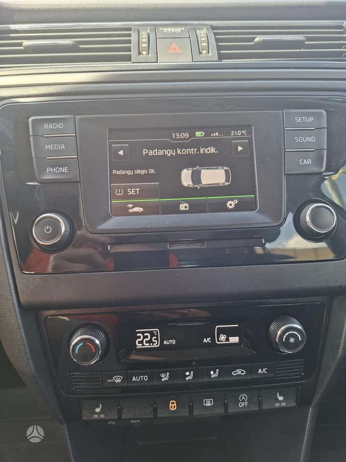 Skoda Rapid, 1.2 l., Хэтчбек