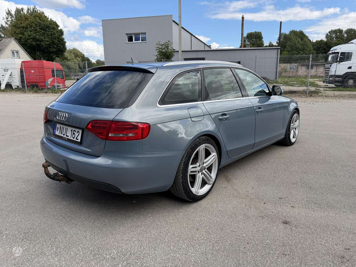 Audi A4, 2.0 l., Универсал