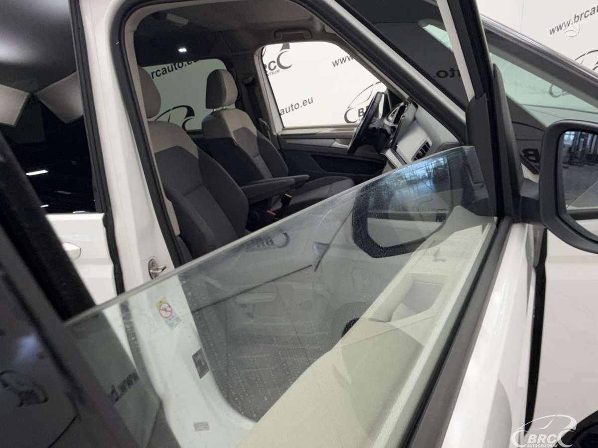 Volkswagen Multivan - 9