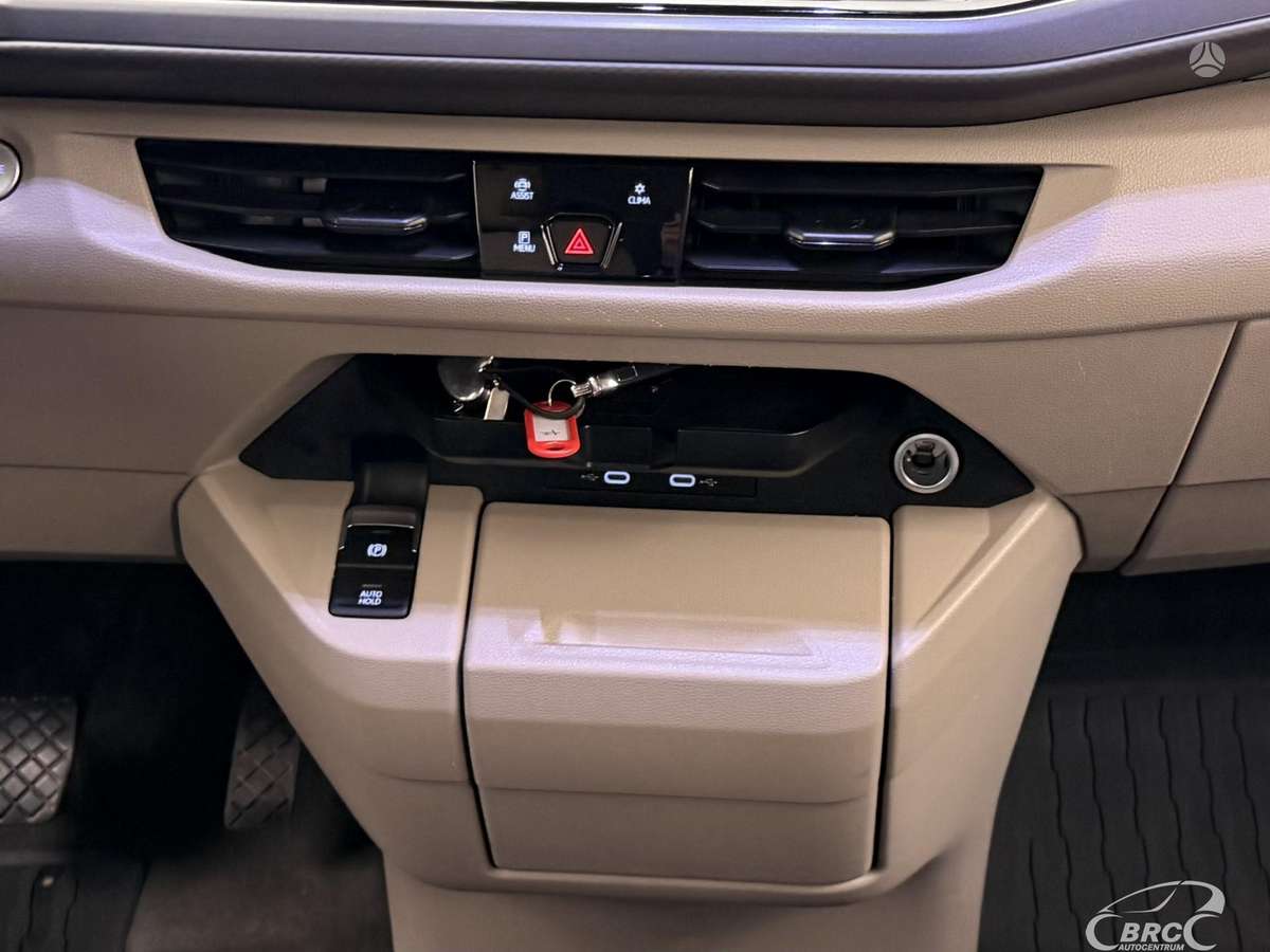 Volkswagen Multivan, 2.0 l., Минивэн