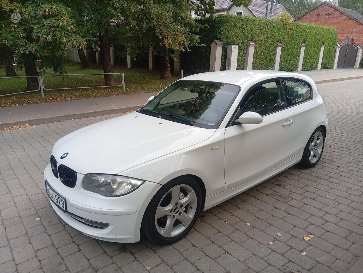 BMW 118, 1.8 l., Хэтчбек