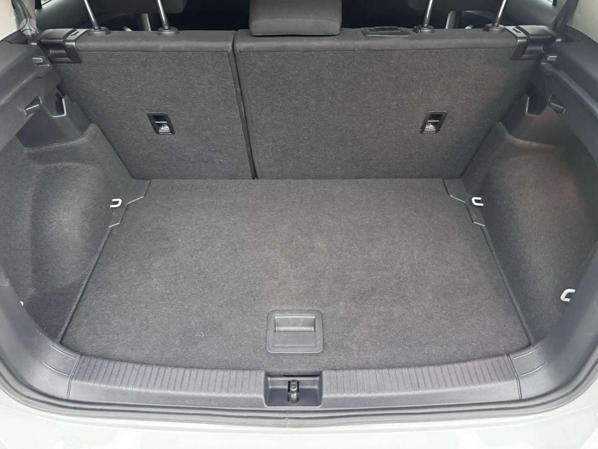 Volkswagen T-Cross - 8