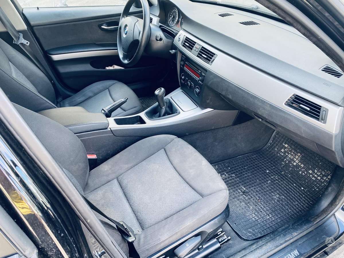 BMW 320, 2.0 l., universalas