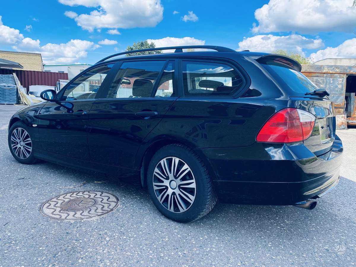 BMW 320, 2.0 l., universalas