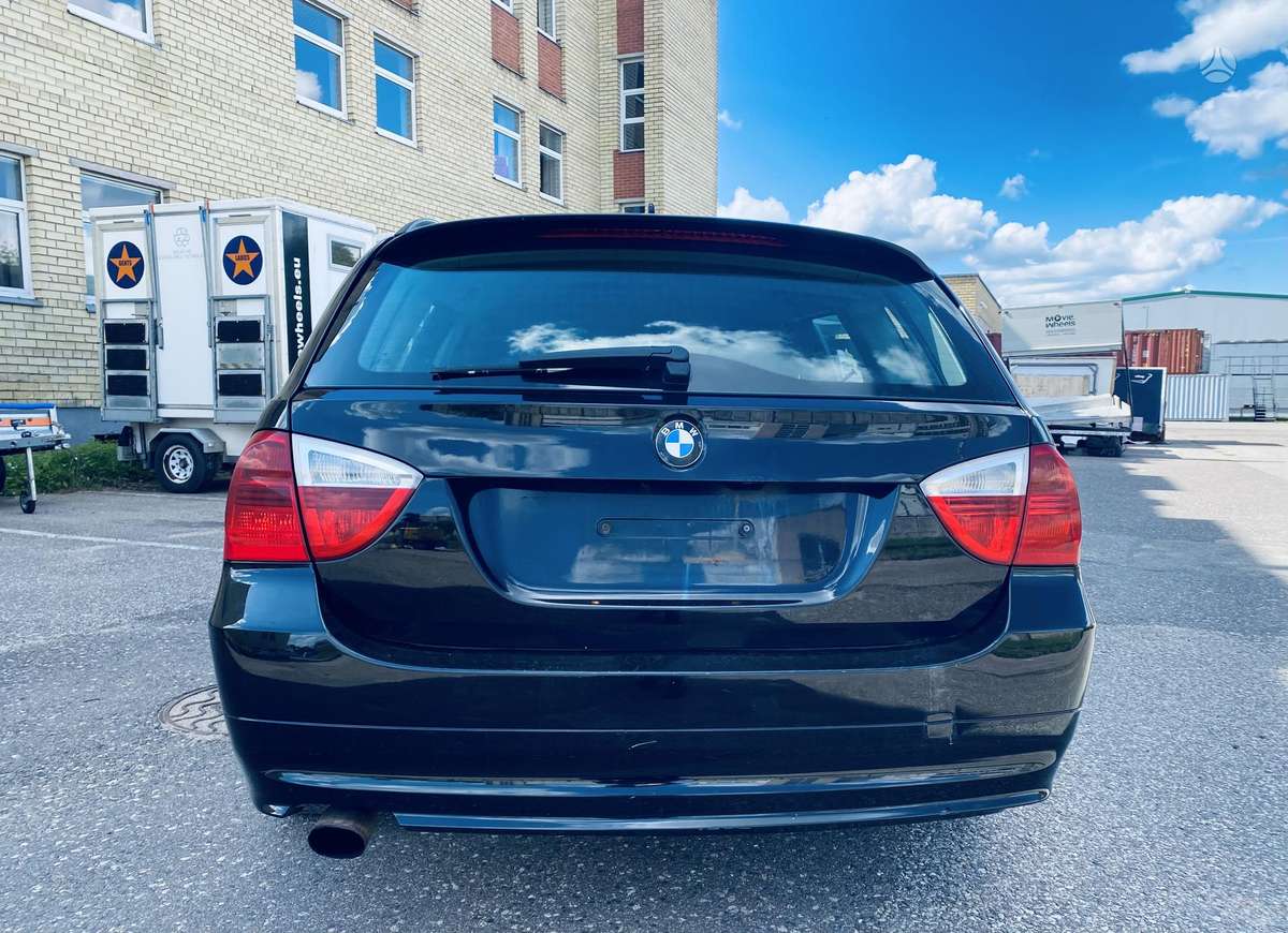 BMW 320, 2.0 l., universalas