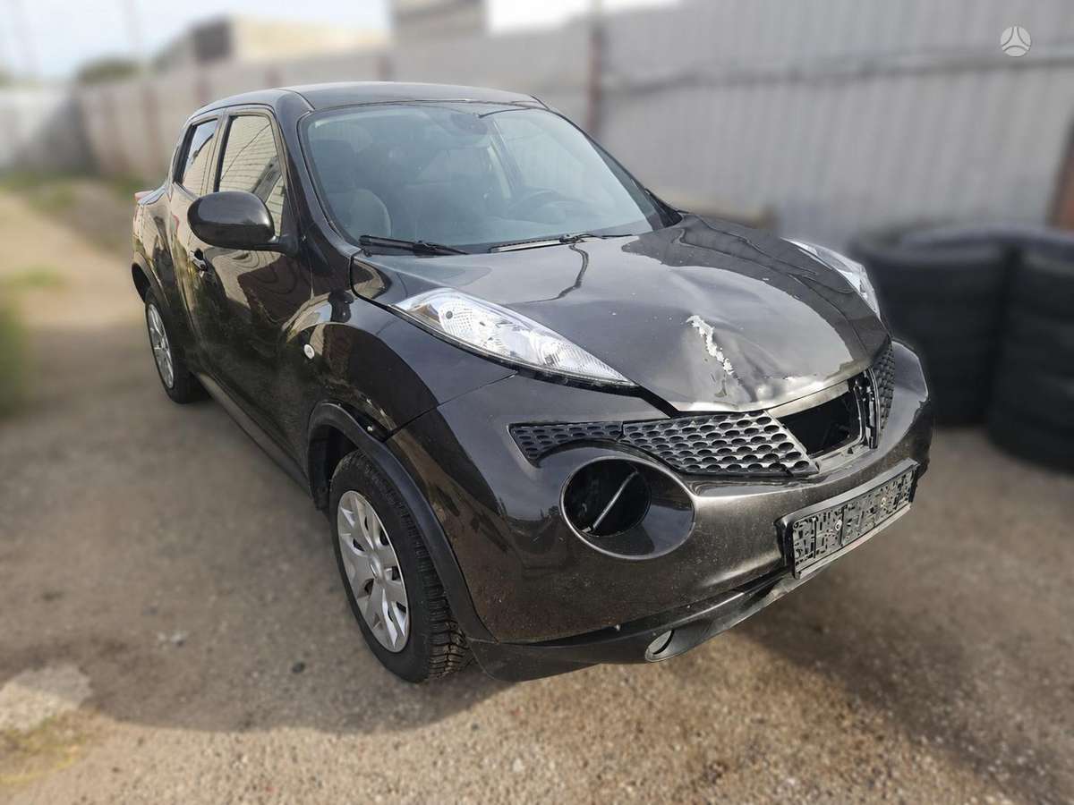 Nissan Juke, 1.5 l., Внедорожник / Кроссовер