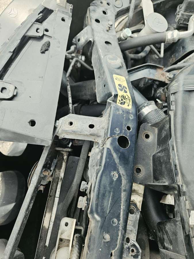 Nissan Juke, 1.5 l., Внедорожник / Кроссовер